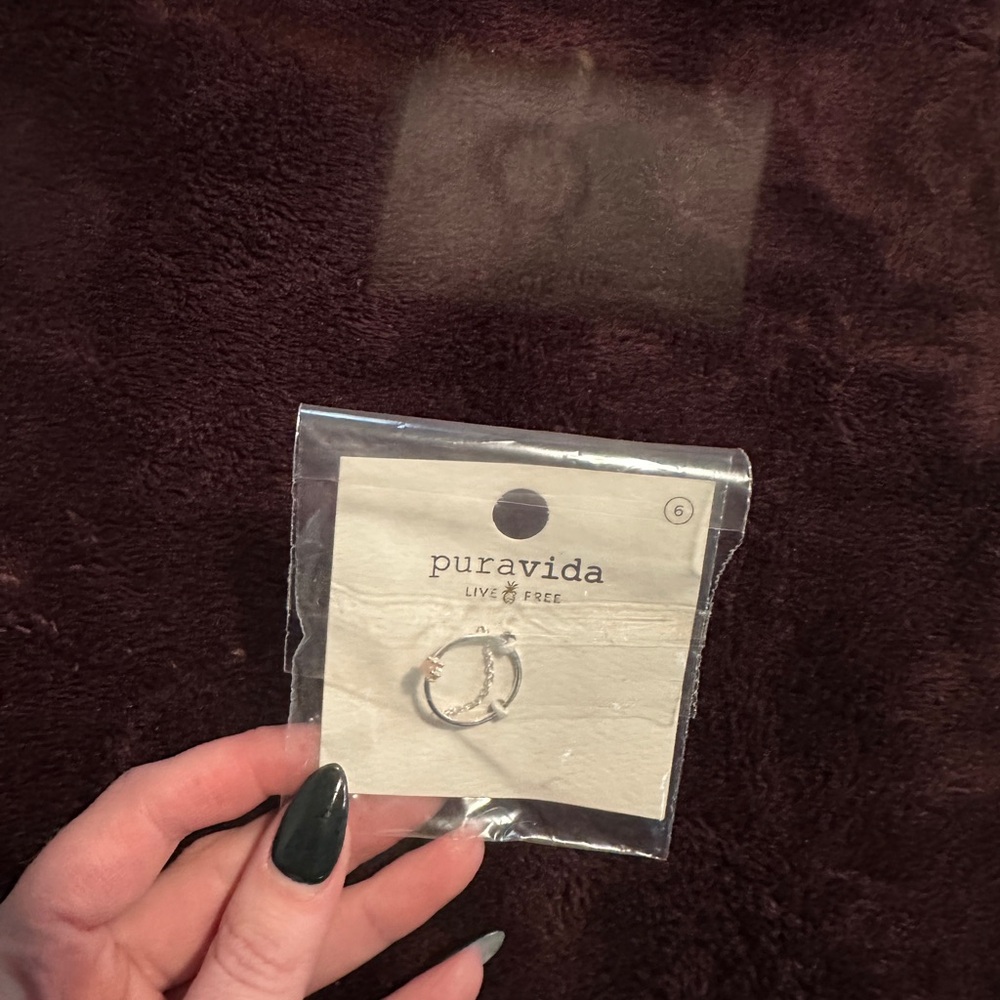 Pura Vida Delicate Silver Chain Ring